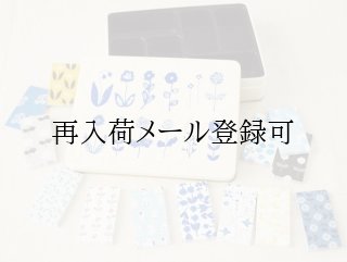 図案缶に詰め合わせた、包装紙見本帖 13柄セット《Archive2016-2022