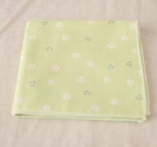 画像1: ゆきはな「ハルジオン」 / 綿100％ トリプルガーゼハンカチ (1)